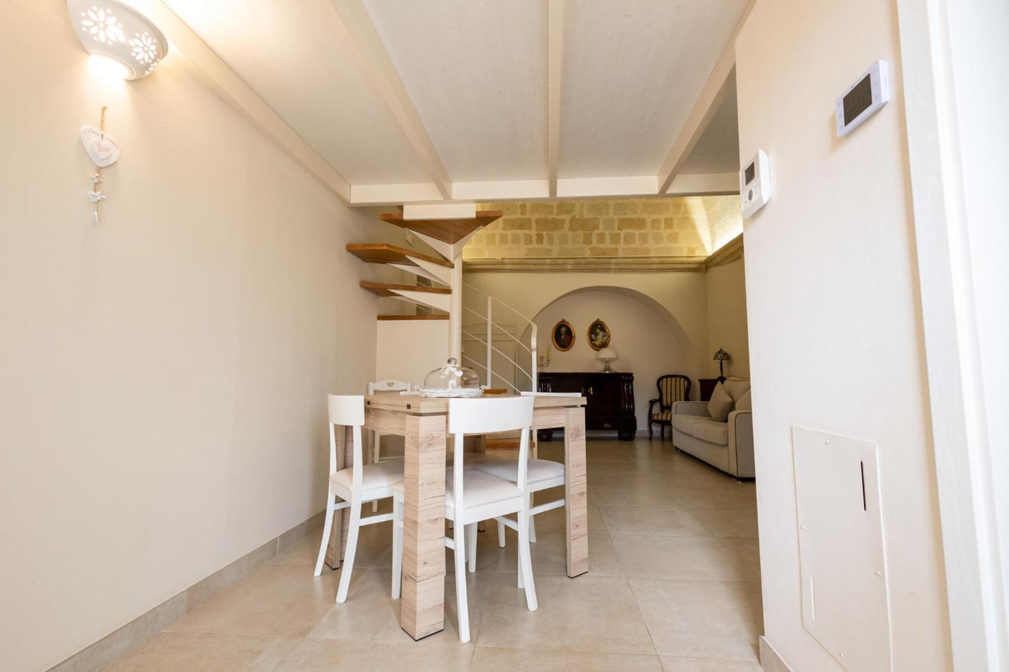 Antica Dimora Storica La Finestra Sul Campanile Matera Exterior foto