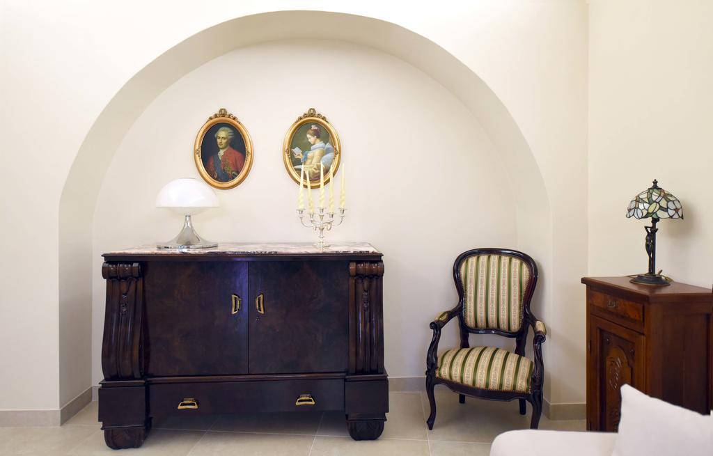 Antica Dimora Storica La Finestra Sul Campanile Matera Exterior foto