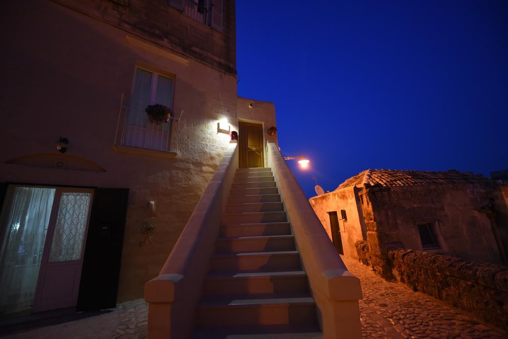Antica Dimora Storica La Finestra Sul Campanile Matera Exterior foto